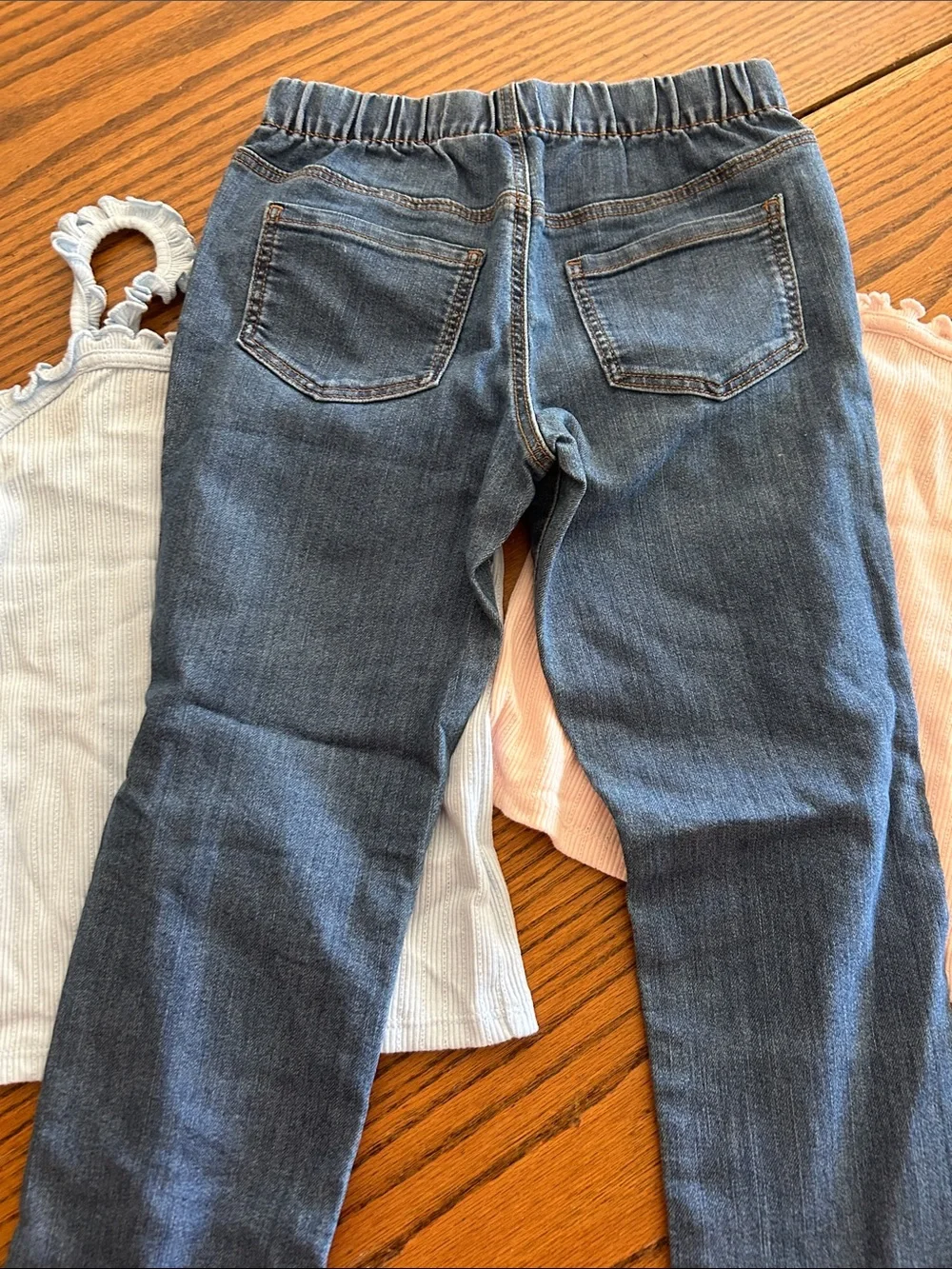 Oshkosh B’gosh Girl’s Bundle Size 8 Like New